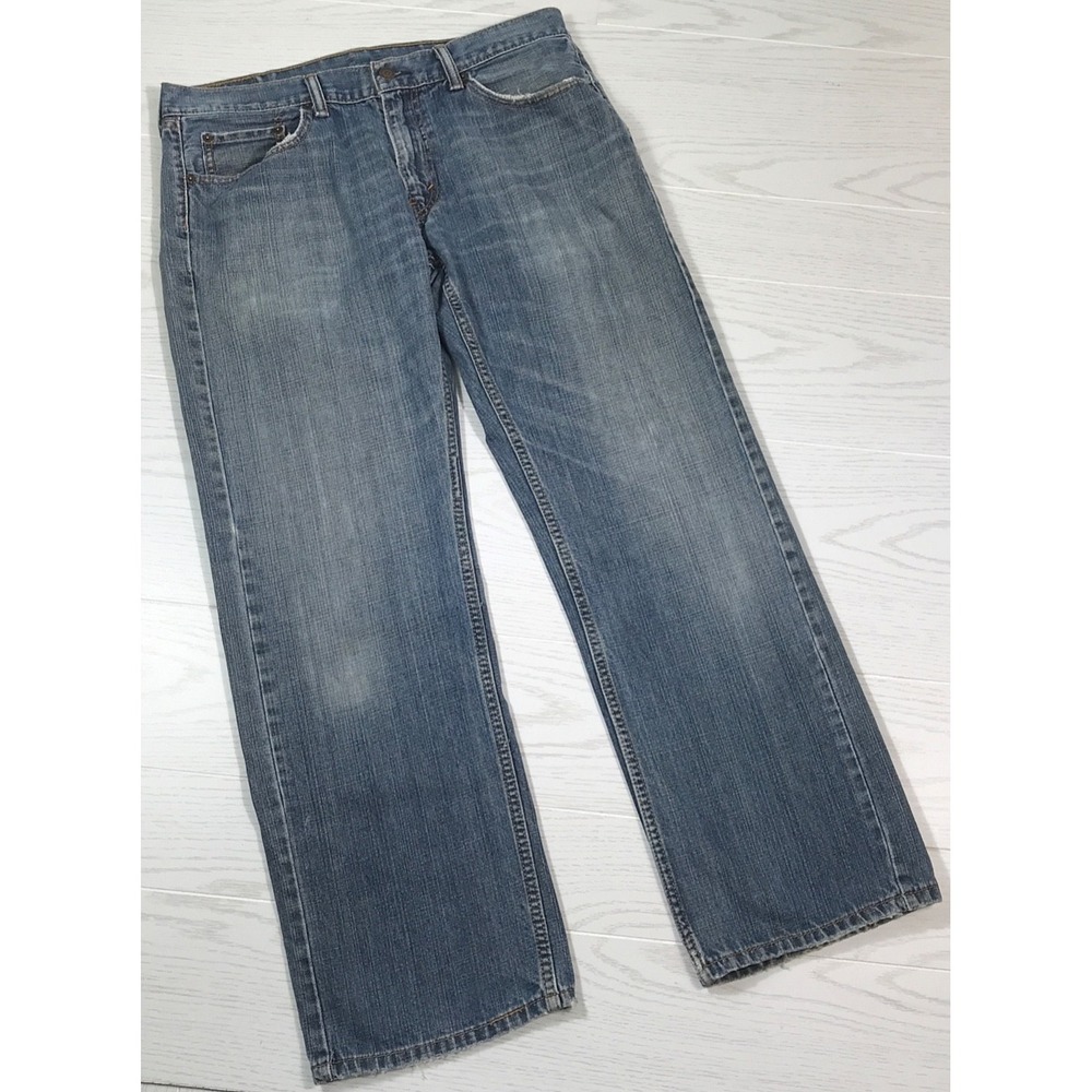 Vintage Y2K Levi's 559 Relaxed Jeans Mens 34x32 Faded Blue 100% Cotton Cowboy